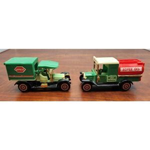 Vintage Model Truck 1912 Tanker Super Oil & Express Classic Truck Series